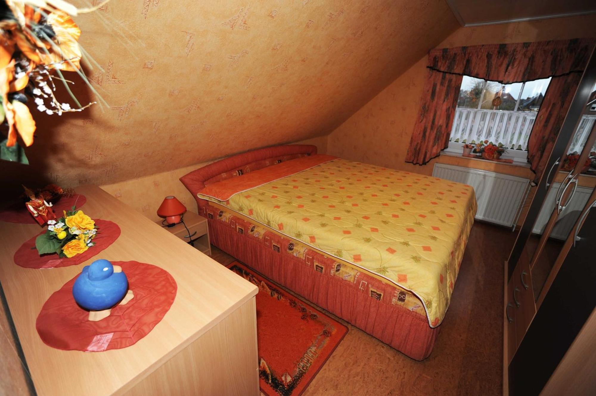 Ferienwohnung Brentano_ 65230 Moormerland 외부 사진